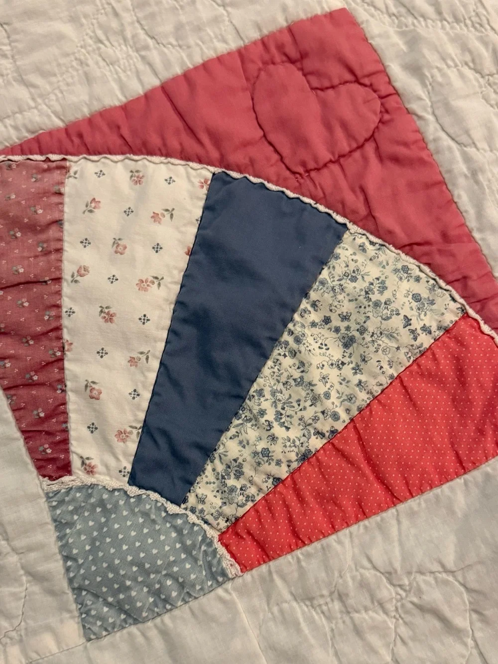 Vintage-Pink Fan Grandma Handstitched Patchwork Quilt - Signed & dated 1980